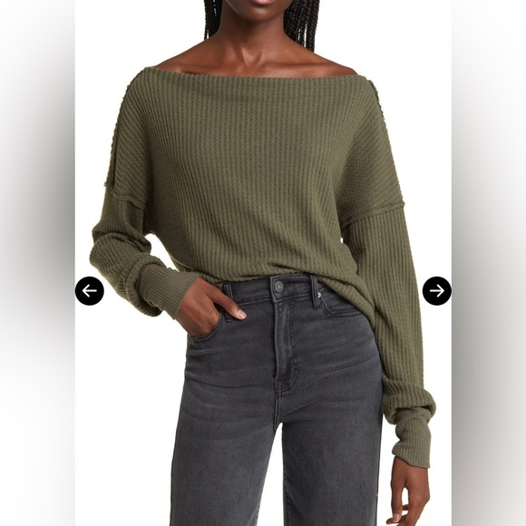 Treasure & Bond Off-the-Shoulder Waffle Knit Green Top - Picture 1 of 10